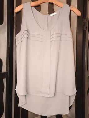 4/$25 Pleione Gray Tunic Blouse